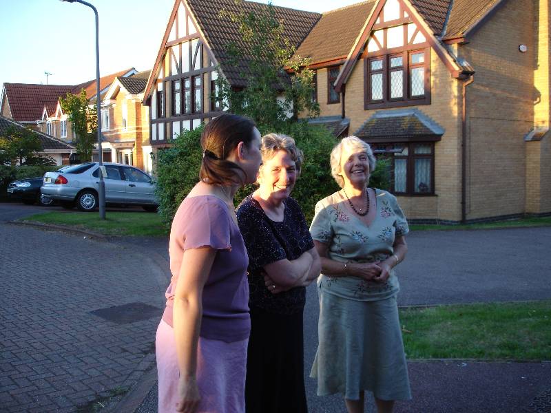 Individuals (54) Kath, Hilary & Jenny